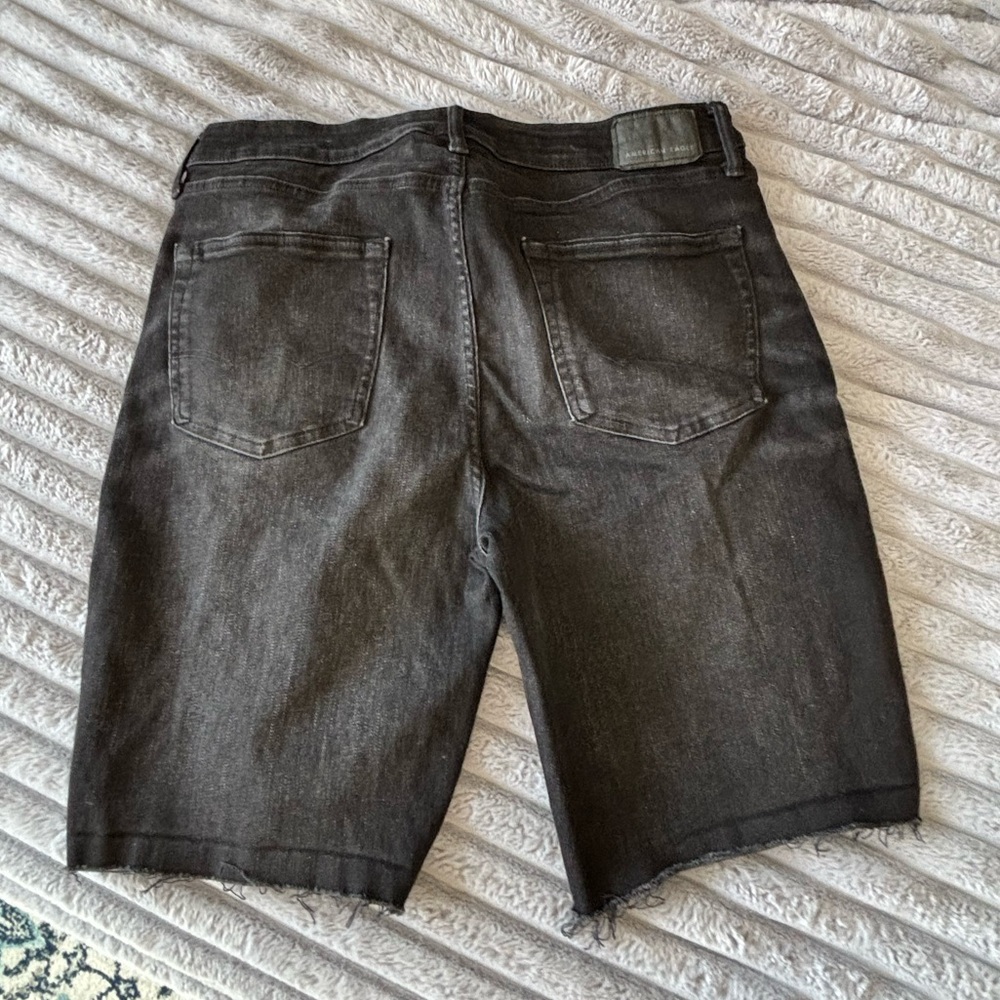 American Eagle Airflex Black Distressed Denim Shorts - Picture 6 of 8